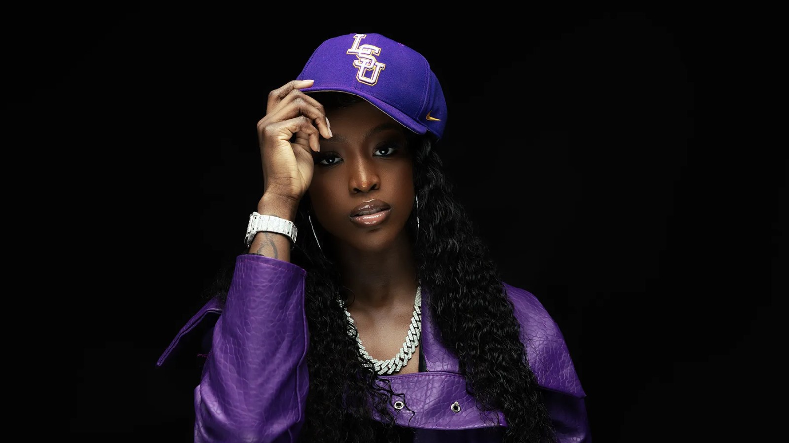 Flau'jae rapper portrait