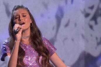 Makayla Phillips singing on stage